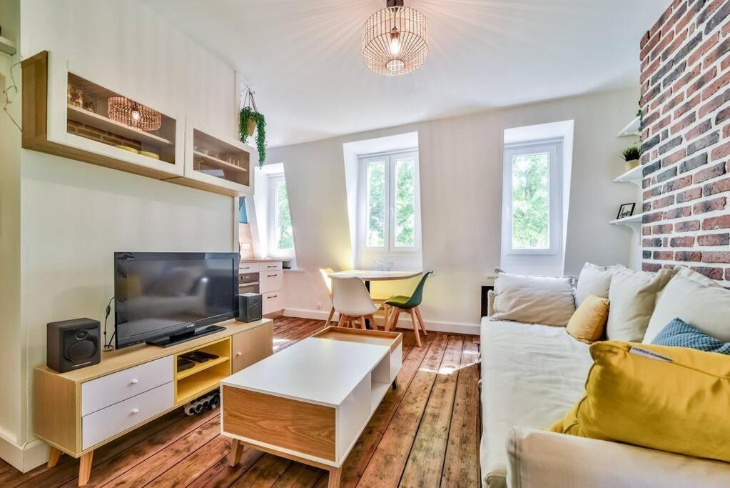 Lille The Apartment In The Trees Bagian luar foto