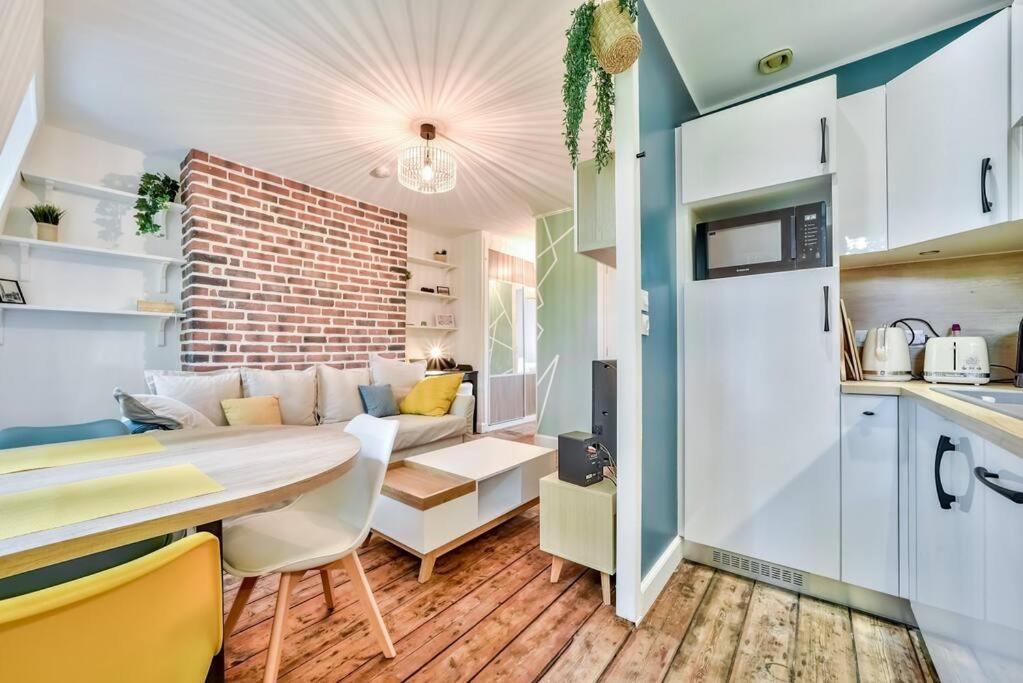 Lille The Apartment In The Trees Bagian luar foto